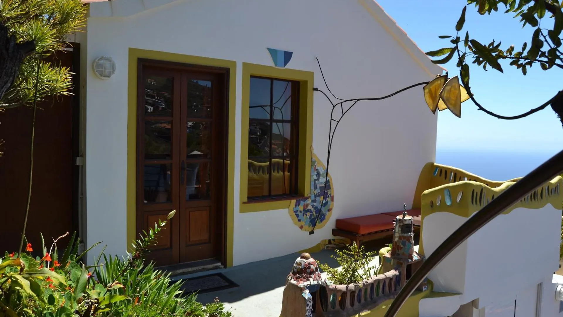 El Quinto Pino 3 Habitaciones Privadas Con Cocina Y Bano Compartidos Las Indias